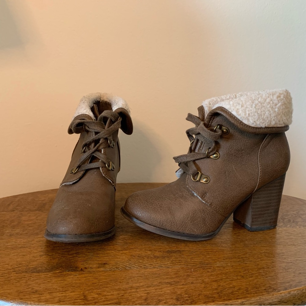 Bethany Mota brown heel boots